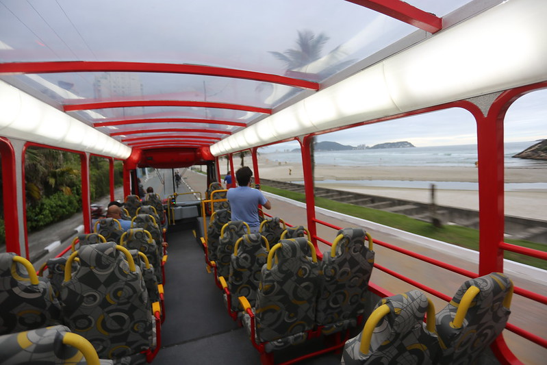 lançamento onibus turistico guaruja