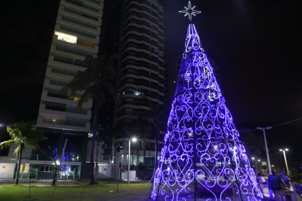 Iluminação de Natal, Guarujá - Foto PMG