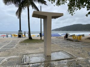 Ducha/Lava-pés, Praia do Guaiuba, Guarujá