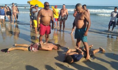 Ladrões são pegos por policiais a paisana em praia de Guarujá