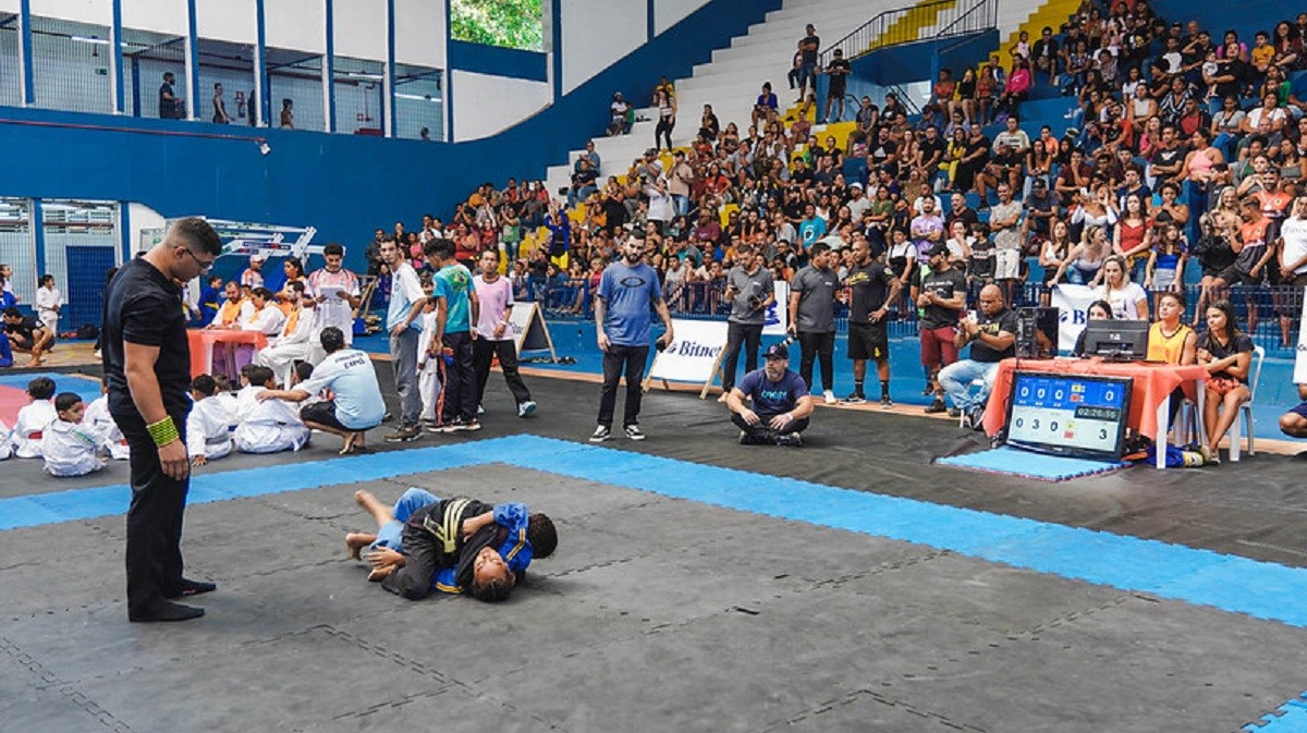 Festival de Artes Marciais em Guarujá